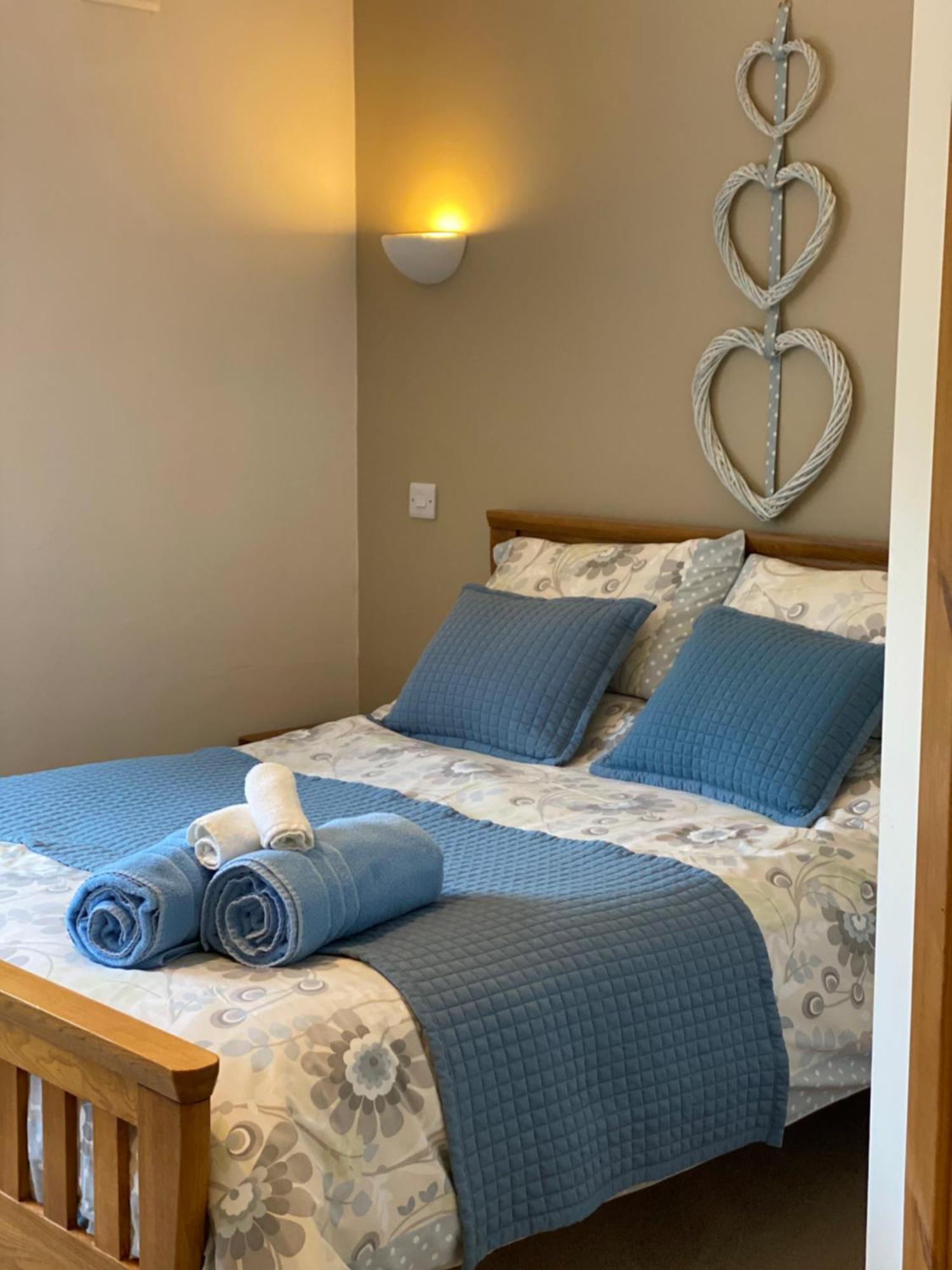 Station House Cottages, Exclusively For Grown Ups, Thornton Dale Apartment *