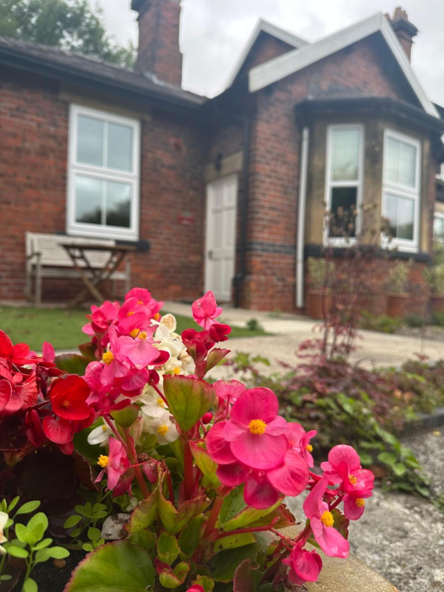 Station House Cottages, Exclusively For Grown Ups, Thornton Dale Апартаменты Пикеринг