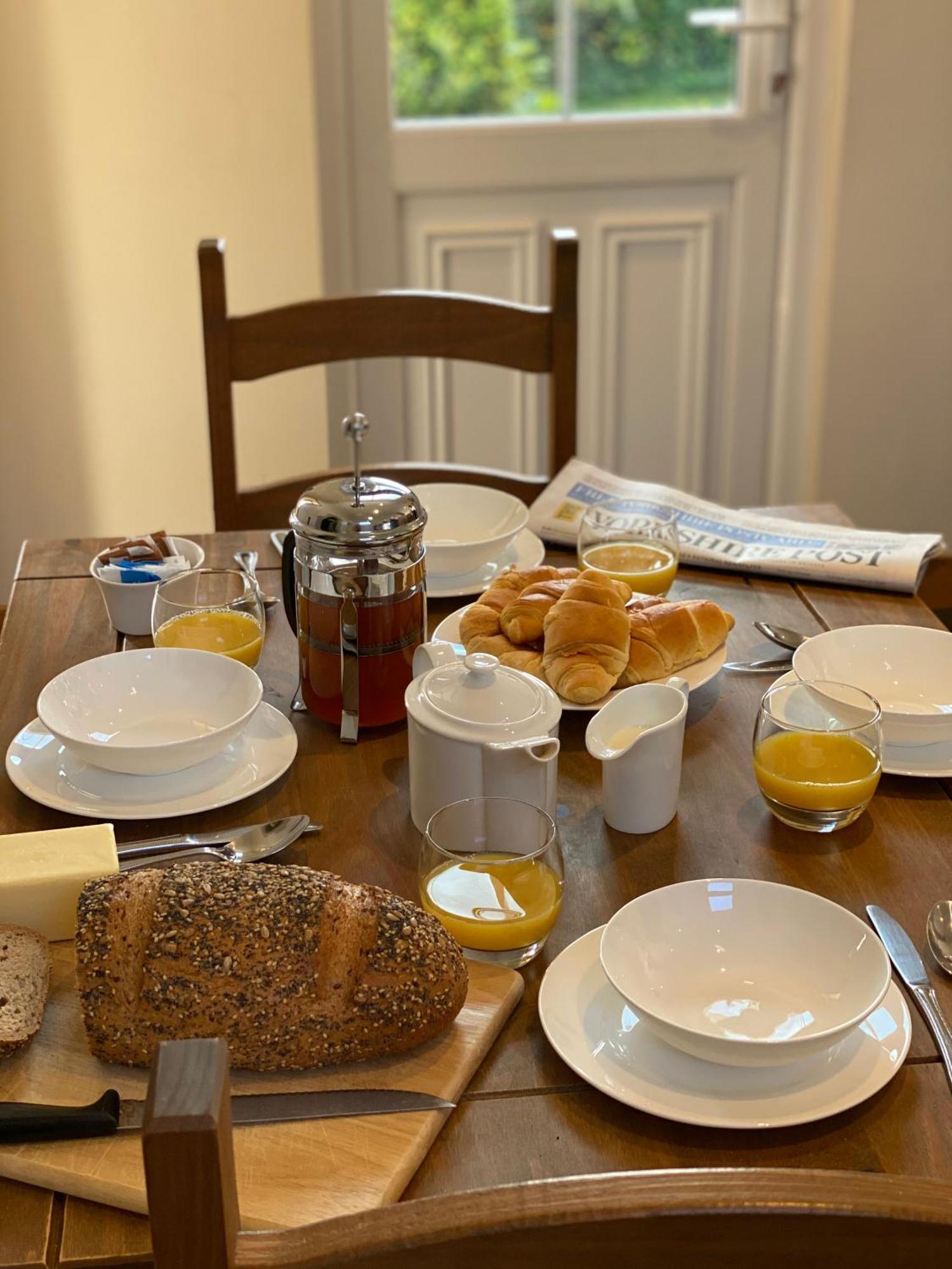 Station House Cottages, Exclusively For Grown Ups, Thornton Dale Apartment *